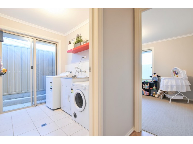 15 Orleans Avenue, Seaford Meadows SA 5169