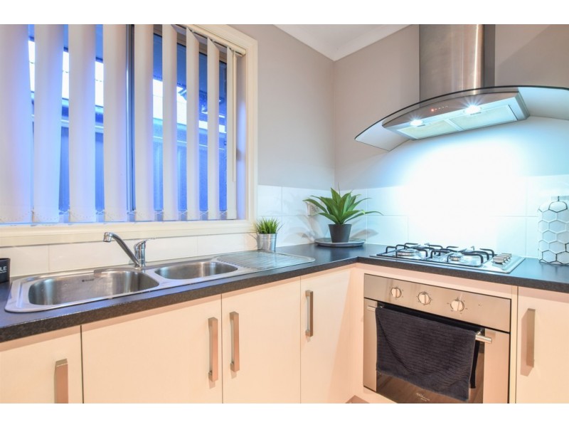 15 Orleans Avenue, Seaford Meadows SA 5169