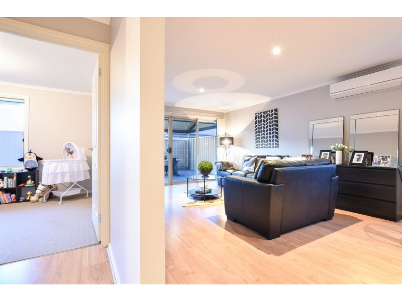 15 Orleans Avenue, Seaford Meadows SA 5169