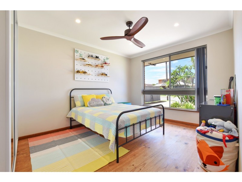 51 Beacon Crescent, Seaford SA 5169