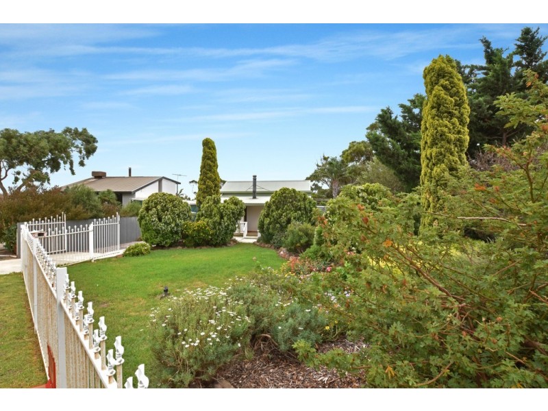 25 Capri Crescent, Sellicks Beach SA 5174