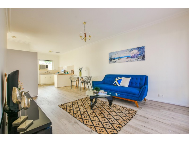 2/7 Jedma Grove, Glenelg North SA 5045
