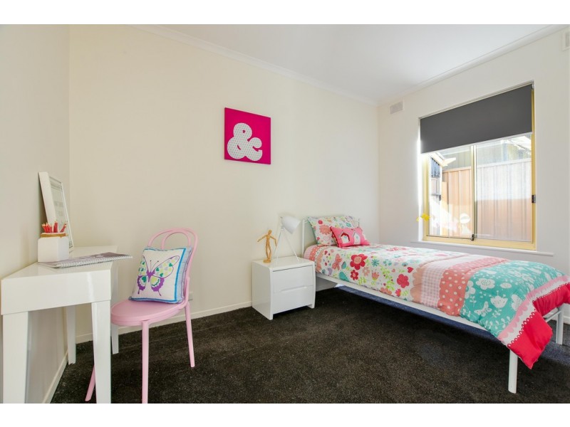 2/7 Jedma Grove, Glenelg North SA 5045