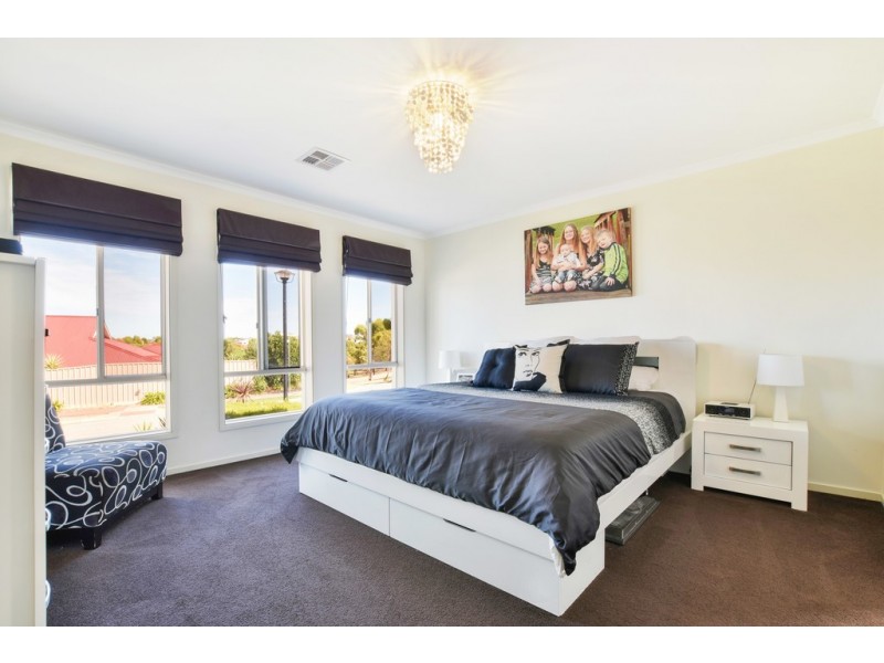 19 Islington Drive, Sheidow Park SA 5158