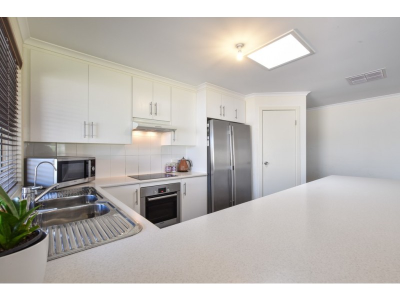 19 Islington Drive, Sheidow Park SA 5158