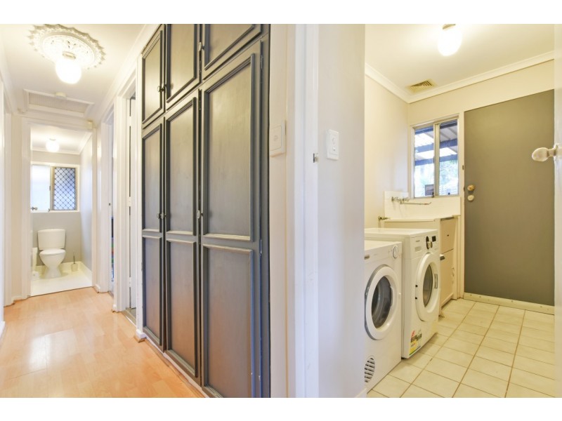 5 Daphne Court, Morphett Vale SA 5162