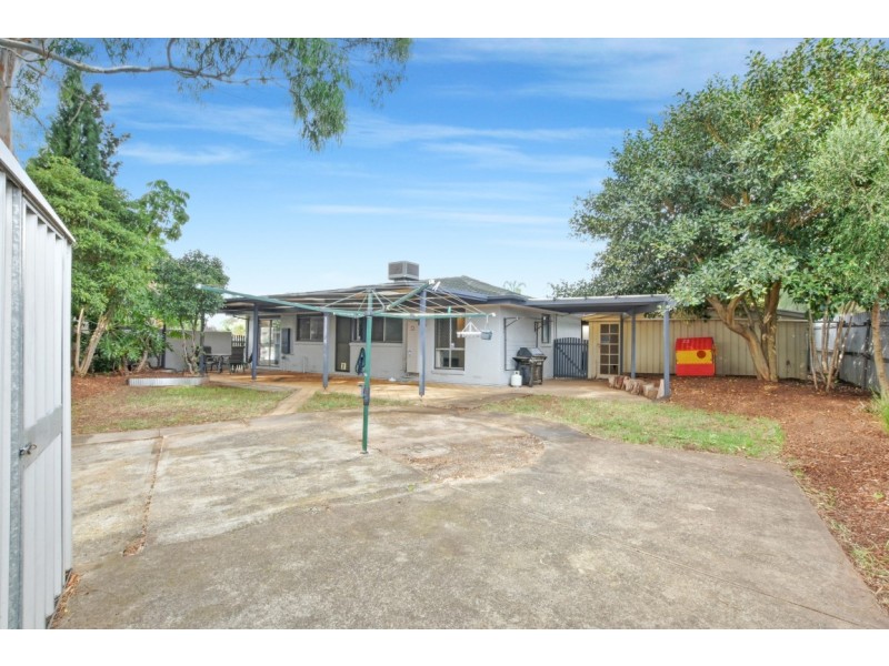 5 Daphne Court, Morphett Vale SA 5162