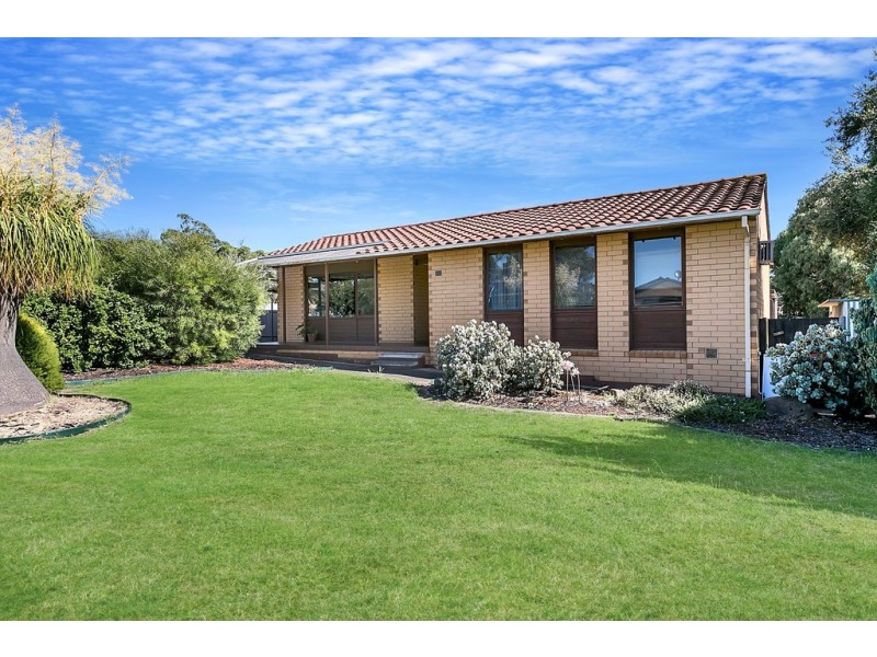 21 Germaine Street, Morphett Vale SA 5162