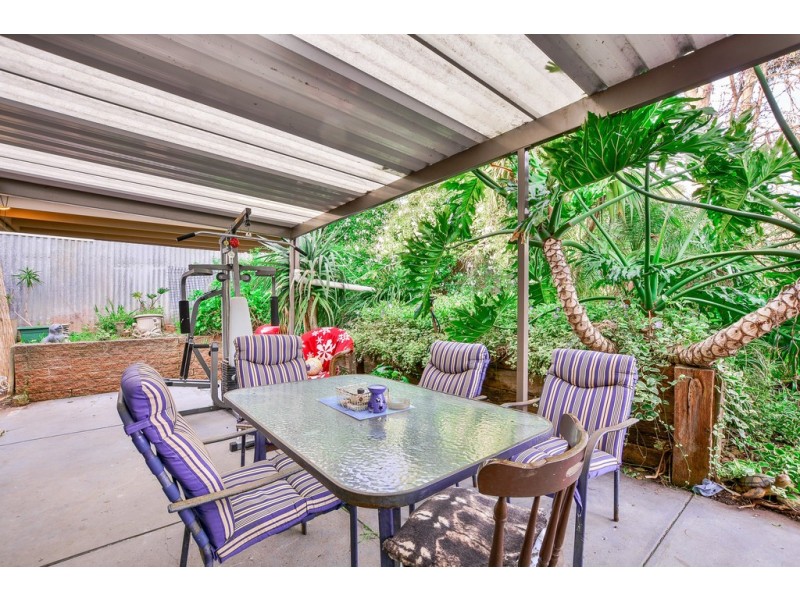 32 Atkins Crescent, Morphett Vale SA 5162