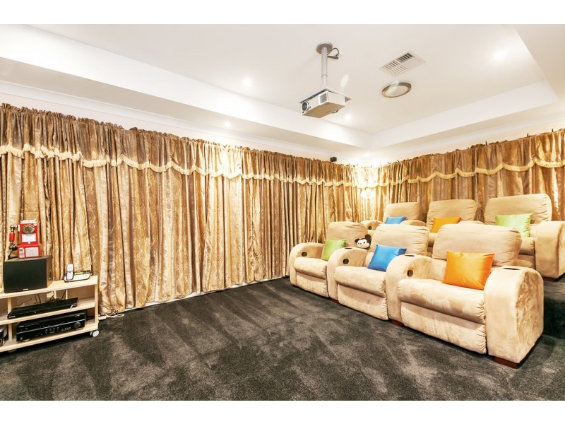 6 Stanford Glen, Seaford Rise SA 5169