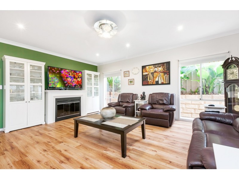 6 Stanford Glen, Seaford Rise SA 5169