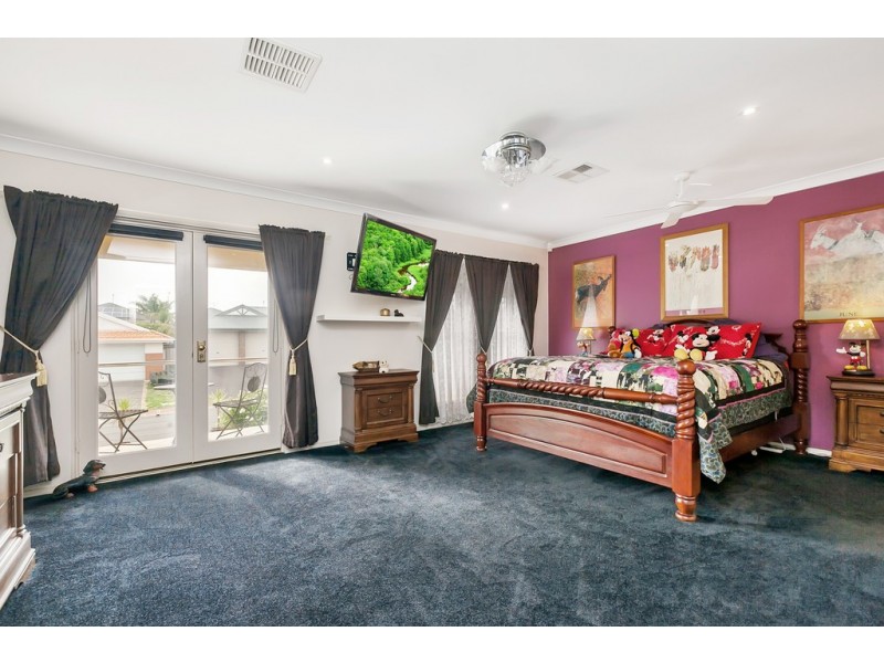 6 Stanford Glen, Seaford Rise SA 5169