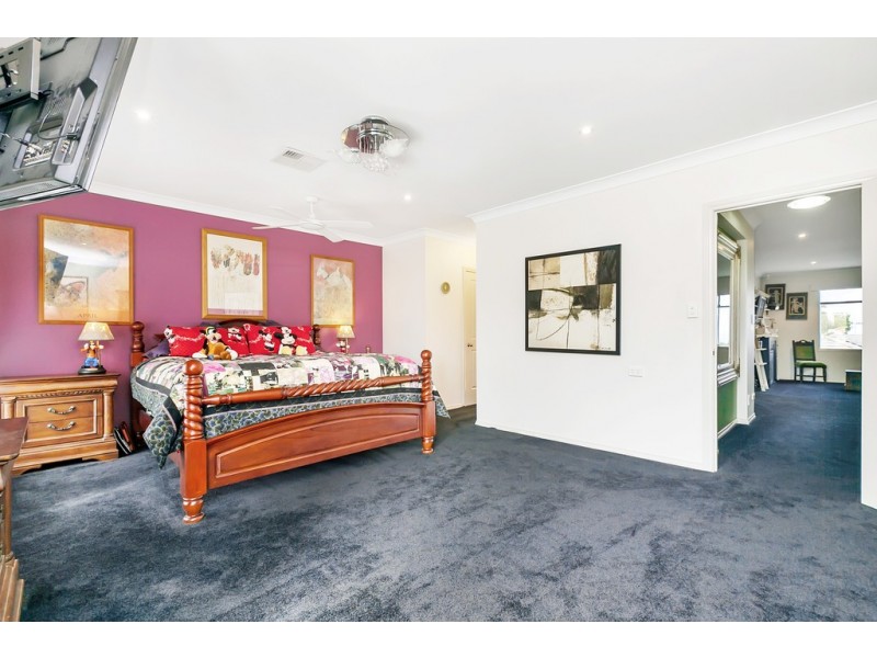 6 Stanford Glen, Seaford Rise SA 5169