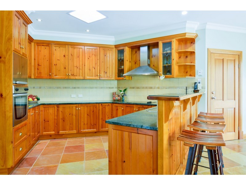 22 Kernick Avenue, Willunga SA 5172