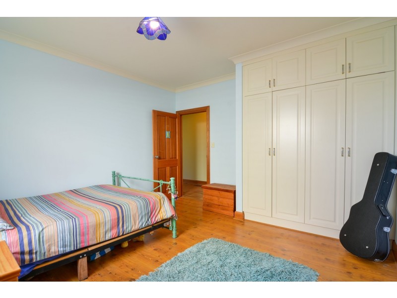 22 Kernick Avenue, Willunga SA 5172