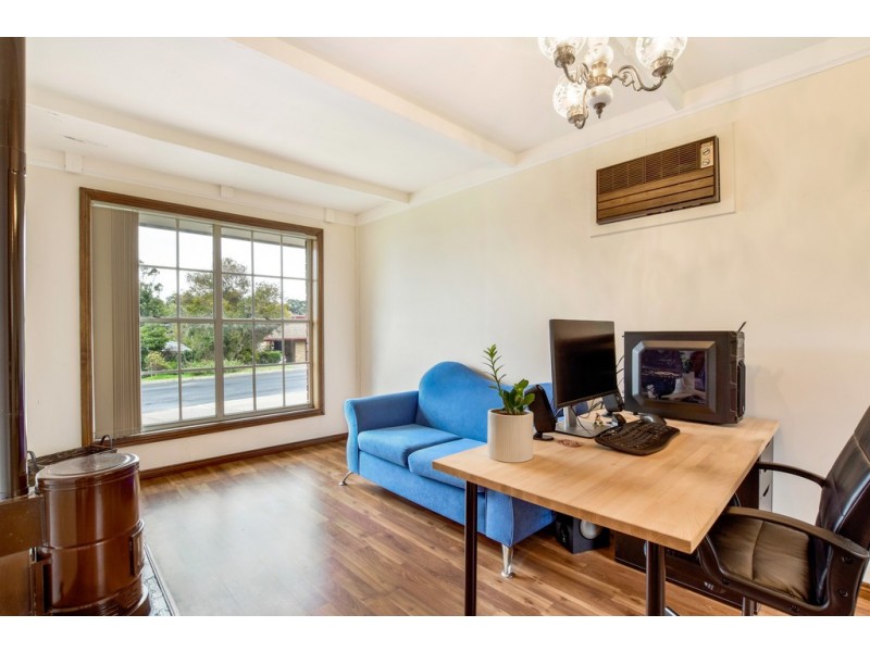 31 Torrens Street, Happy Valley SA 5159