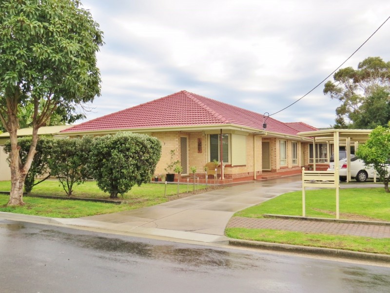 3/7 Jedma Grove, Glenelg North SA 5045