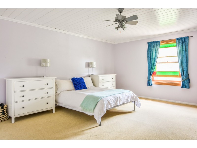102 Main Road, Mclaren Flat SA 5171