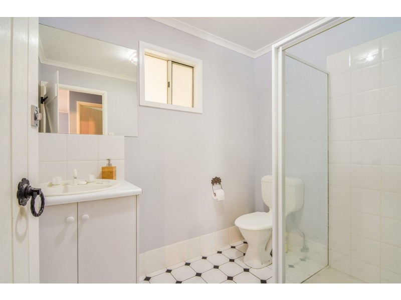 102 Main Road, Mclaren Flat SA 5171