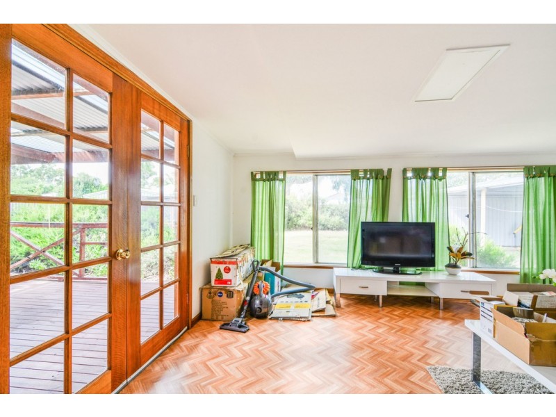 102 Main Road, Mclaren Flat SA 5171