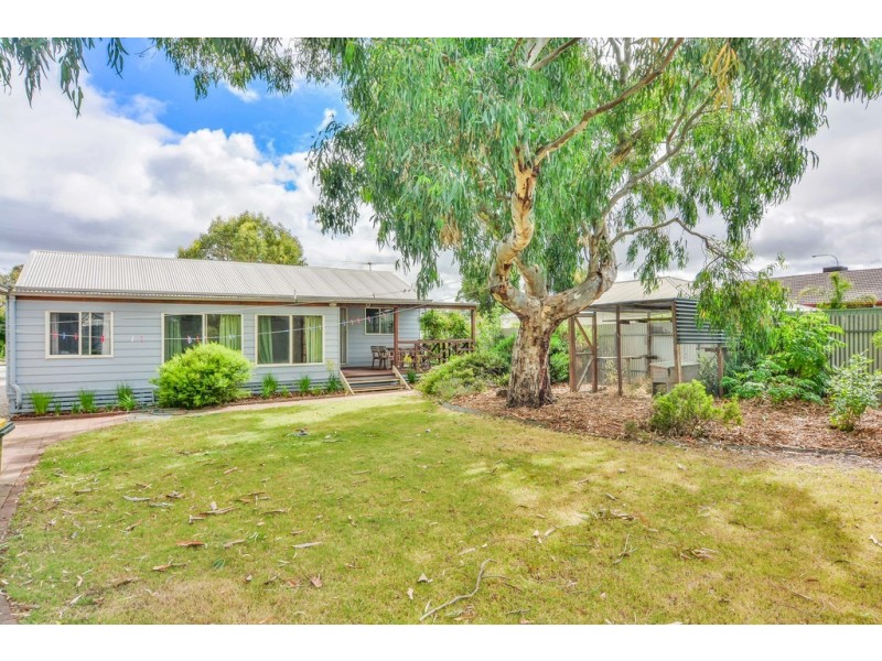 102 Main Road, Mclaren Flat SA 5171