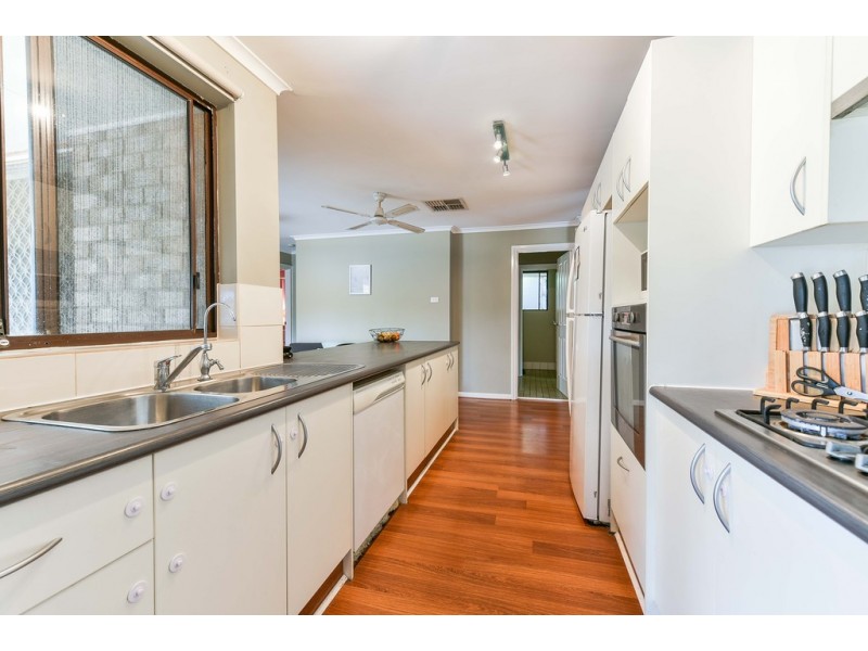 7 Bayford Rise, Morphett Vale SA 5162