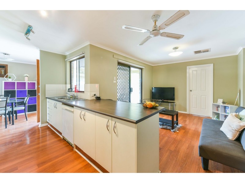 7 Bayford Rise, Morphett Vale SA 5162