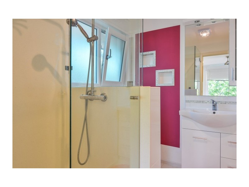 5 Equestrian Drive, Woodcroft SA 5162