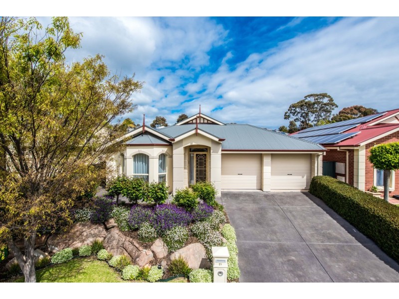 21 Pinnacle Crescent, Flagstaff Hill SA 5159