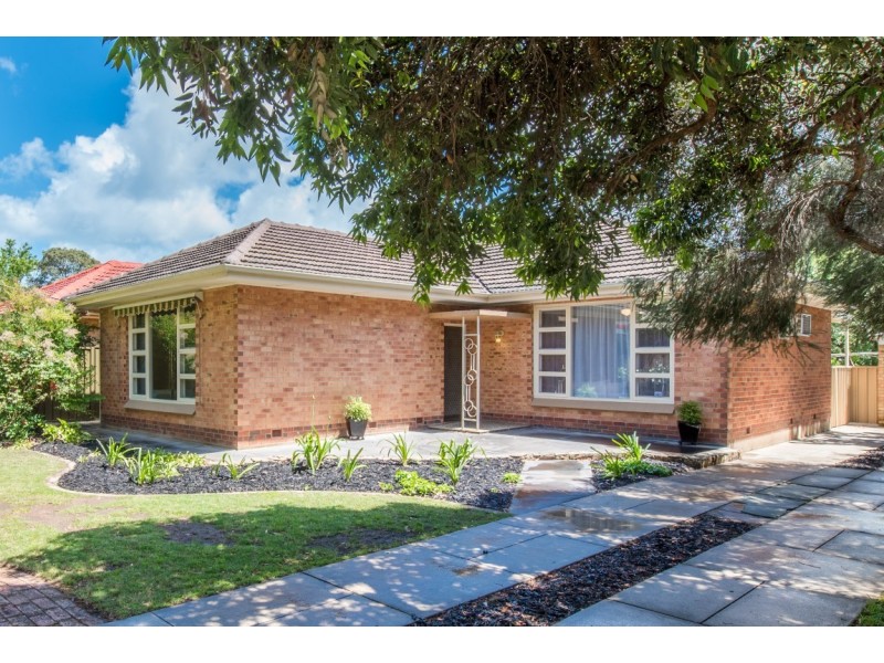 23 Minchinbury Terrace, Marion SA 5043