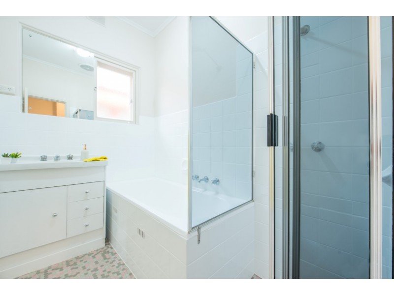 23 Minchinbury Terrace, Marion SA 5043