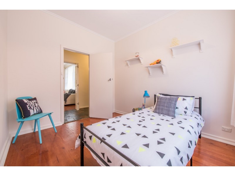 23 Minchinbury Terrace, Marion SA 5043