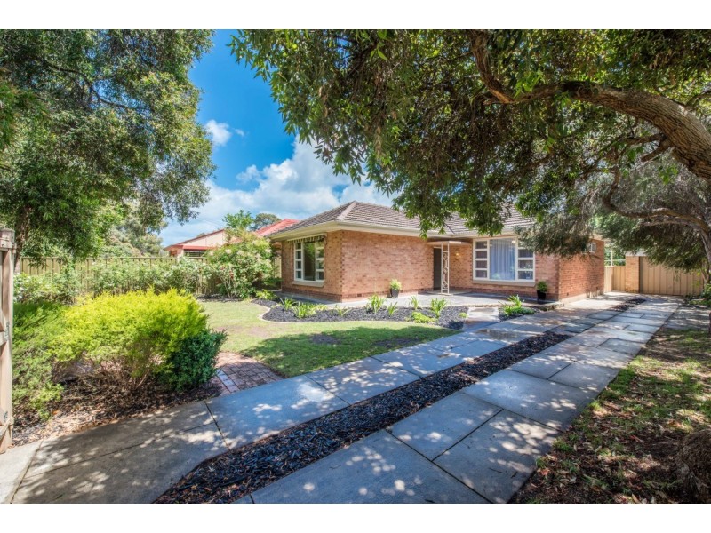 23 Minchinbury Terrace, Marion SA 5043
