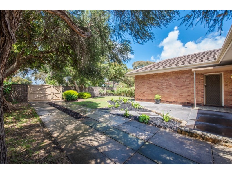 23 Minchinbury Terrace, Marion SA 5043