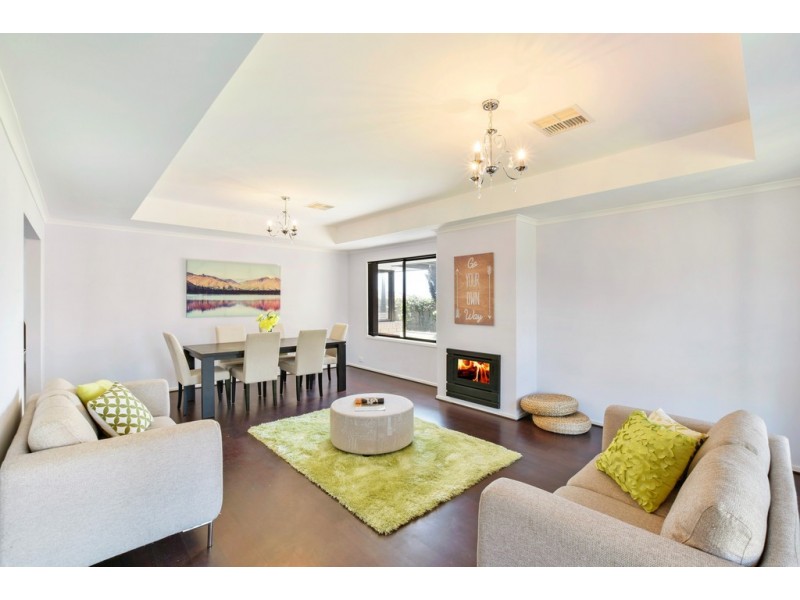 18 Beachport Road, Seaford Rise SA 5169