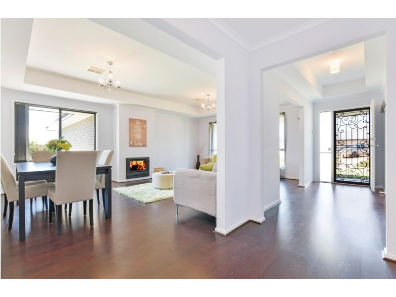 18 Beachport Road, Seaford Rise SA 5169