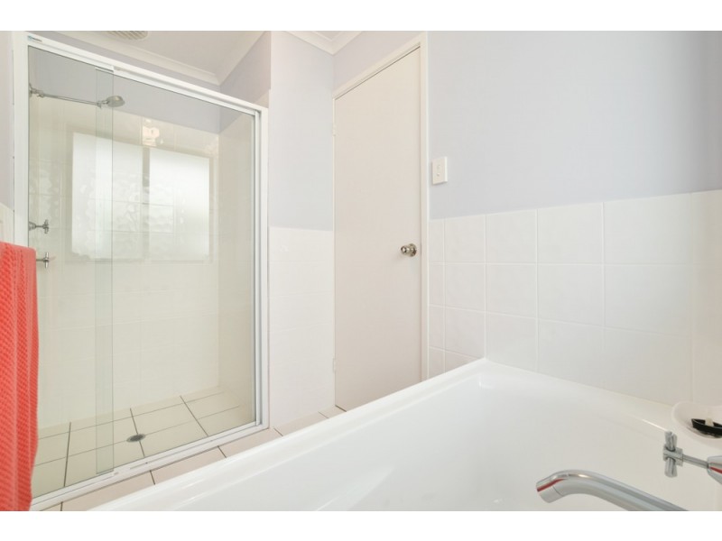 18 Beachport Road, Seaford Rise SA 5169