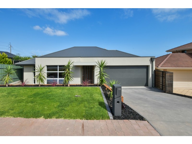 11 Thomas Way, Hallett Cove SA 5158