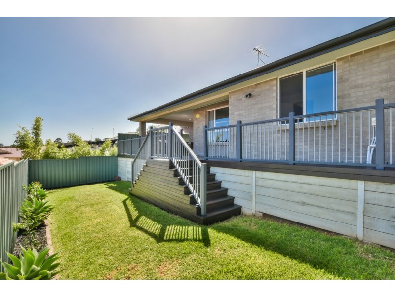 11 Thomas Way, Hallett Cove SA 5158