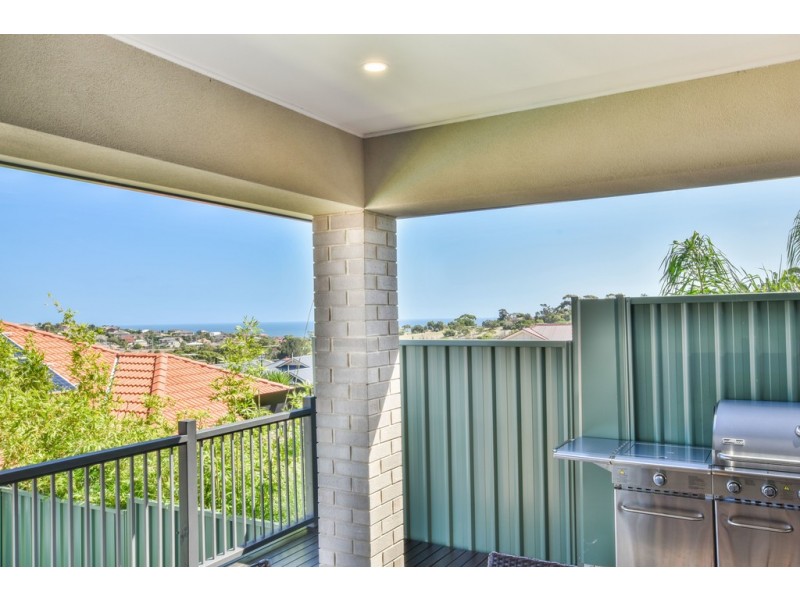 11 Thomas Way, Hallett Cove SA 5158