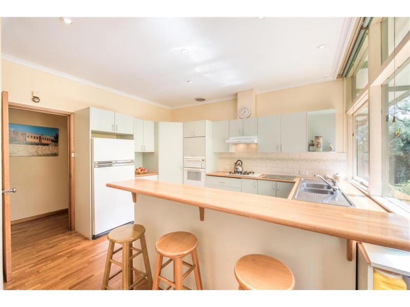 5 Marina Avenue, Belair SA 5052