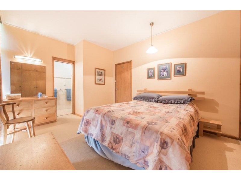 5 Marina Avenue, Belair SA 5052