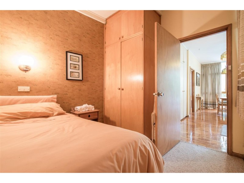 5 Marina Avenue, Belair SA 5052