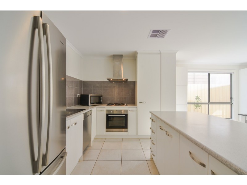 5a Oldenburg Court, Noarlunga Downs SA 5168