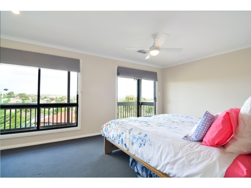 5a Oldenburg Court, Noarlunga Downs SA 5168