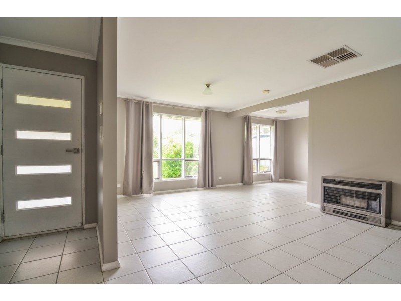 62 Delta Crescent, Aberfoyle Park SA 5159