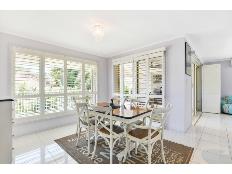 11 Maplewood Court, Flagstaff Hill SA 5159