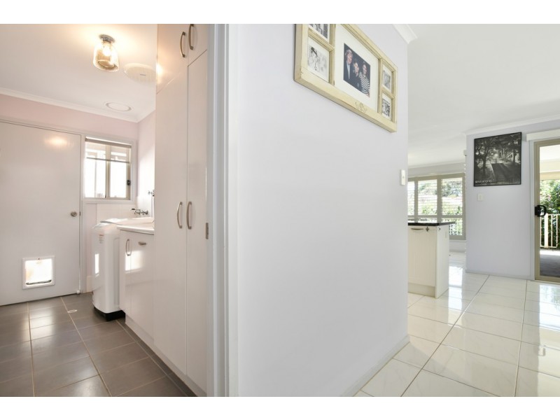 11 Maplewood Court, Flagstaff Hill SA 5159