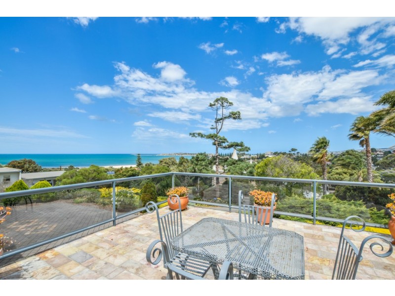 16 Adare Avenue, Mccracken SA 5211