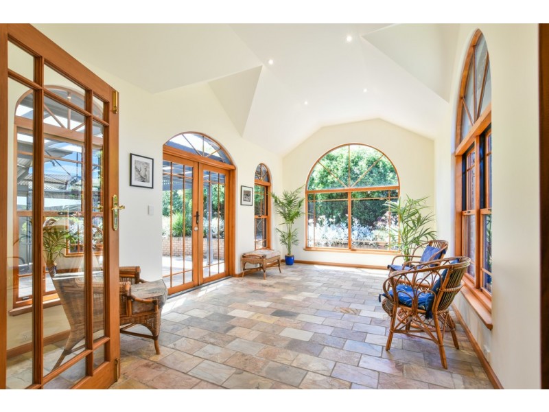 16 Adare Avenue, Mccracken SA 5211